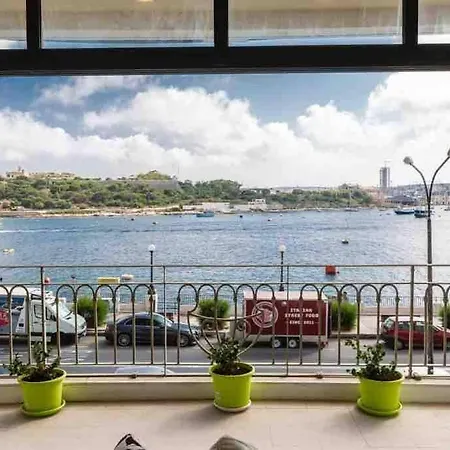 Spectacular Sea View Apt In The Heart Of Sliema Exterior photo
